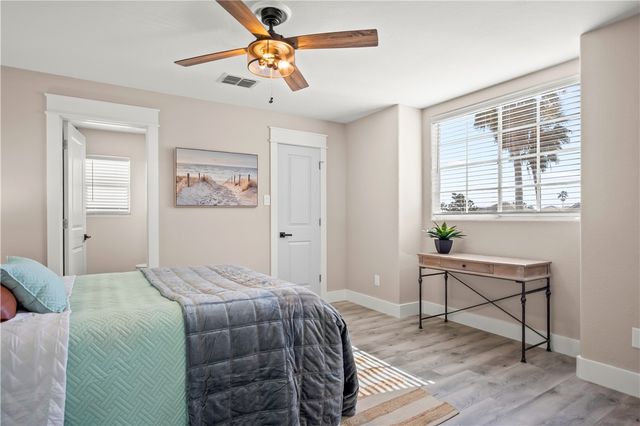 13522 Peseta Ct, Corpus Christi, TX 78418