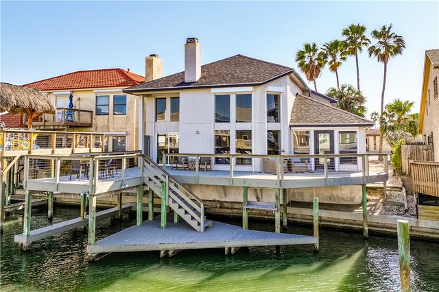 13522 Peseta Ct, Corpus Christi, TX 78418