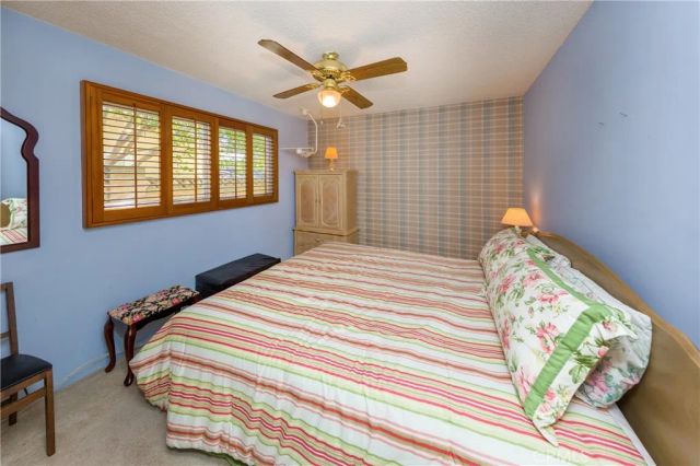 23321 Bassett Street, West Hills, CA 91307