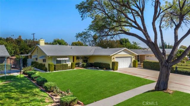 23321 Bassett Street, West Hills, CA 91307