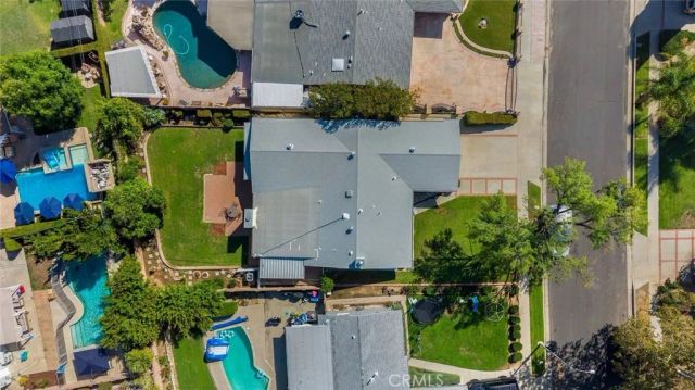 23321 Bassett Street, West Hills, CA 91307
