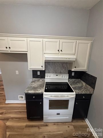 3253 Capital Court, Lenoir, NC 28645