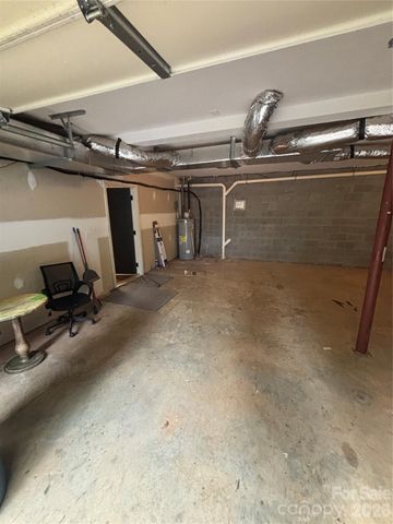 3253 Capital Court, Lenoir, NC 28645