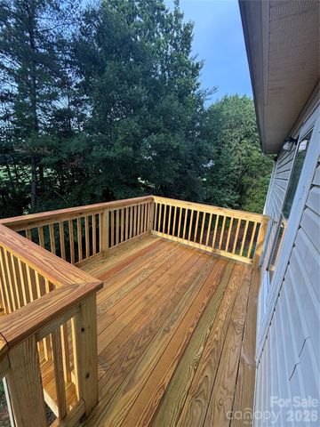 3253 Capital Court, Lenoir, NC 28645
