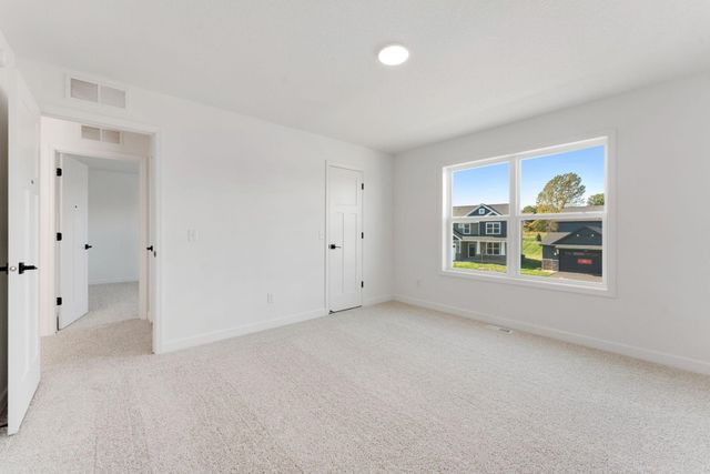 2399 Tyrone Drive, Shakopee, MN 55379