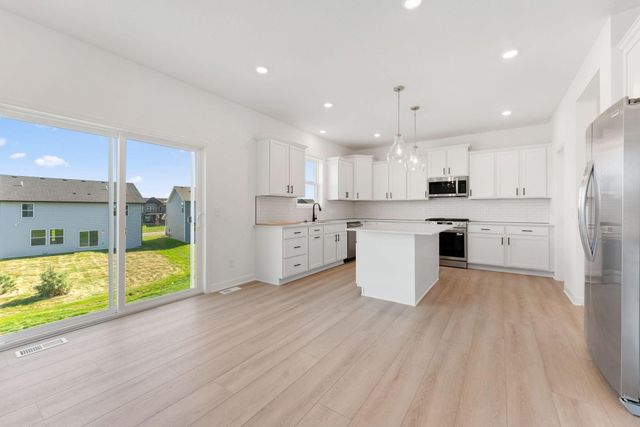 2399 Tyrone Drive, Shakopee, MN 55379