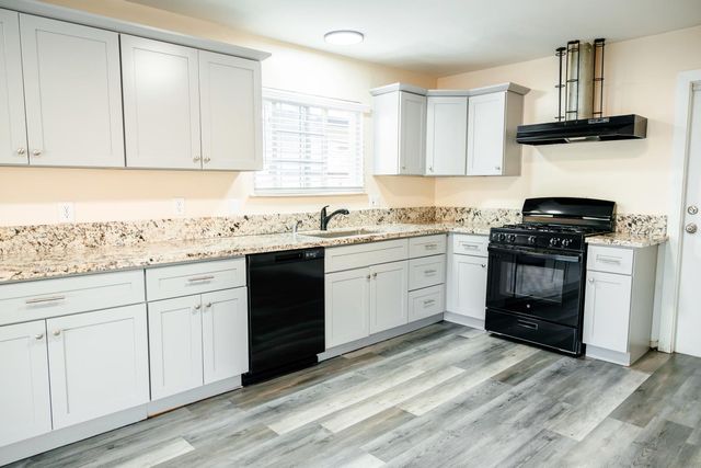 4253 Strathmore, North Highlands, CA 95660