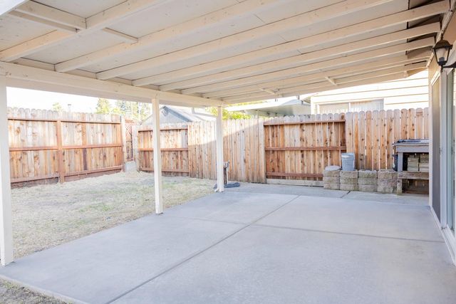4253 Strathmore, North Highlands, CA 95660