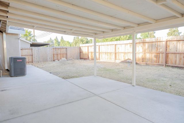 4253 Strathmore, North Highlands, CA 95660