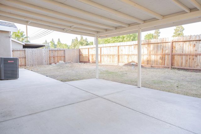 4253 Strathmore, North Highlands, CA 95660