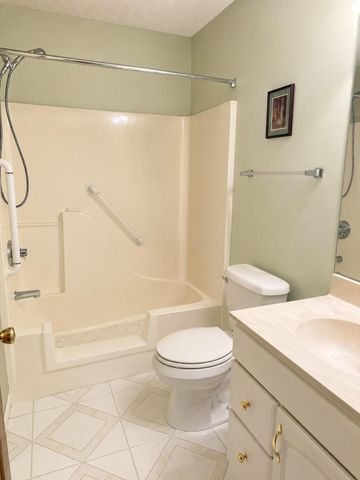 1473 General Sieben Drive, Hastings, MN 55033