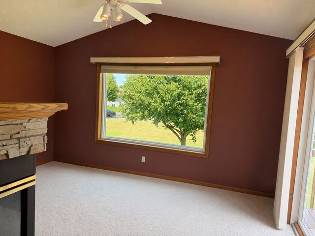 1473 General Sieben Drive, Hastings, MN 55033