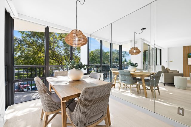 799 Jeffery Street 303, Boca Raton, FL 33487