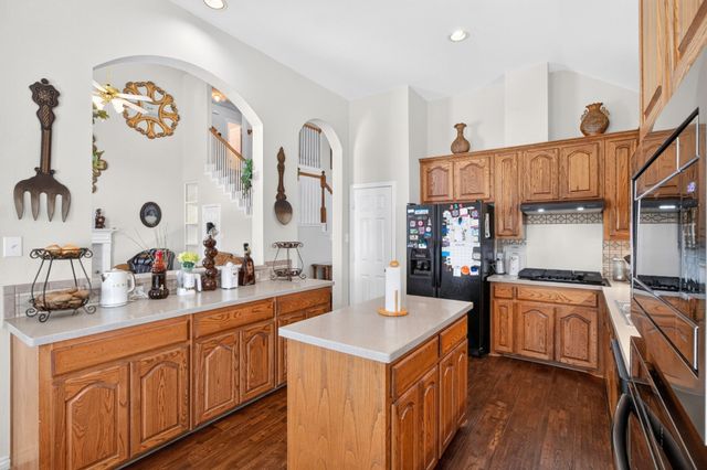 10657 Coach House Lane, Frisco, TX 75035
