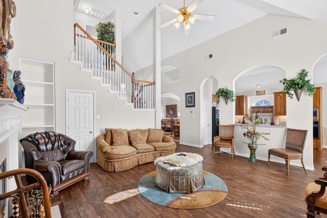 10657 Coach House Lane, Frisco, TX 75035