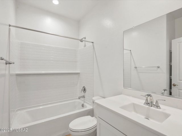 12749 N Fire Brand Street, Marana, AZ 85658