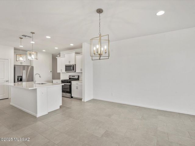 12749 N Fire Brand Street, Marana, AZ 85658