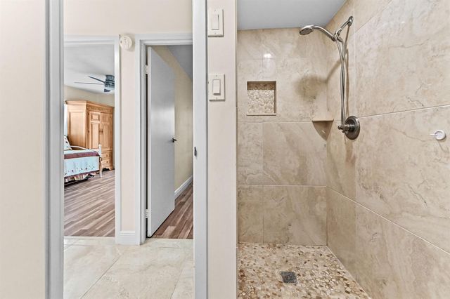 205 Flanders E, Delray Beach, FL 33484