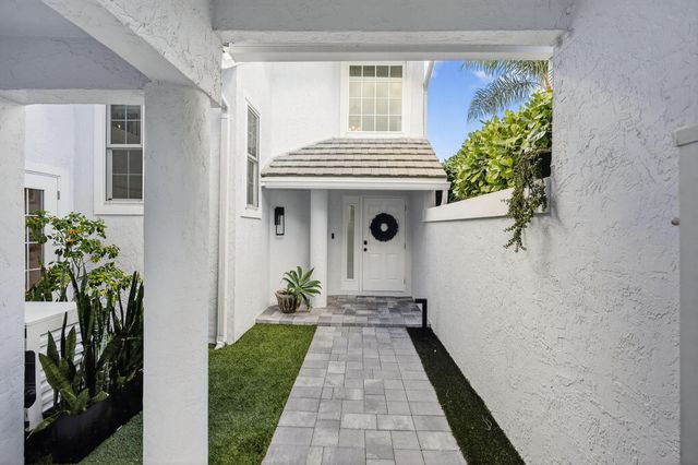 1000 N Us Highway 1 715, Jupiter, FL 33477