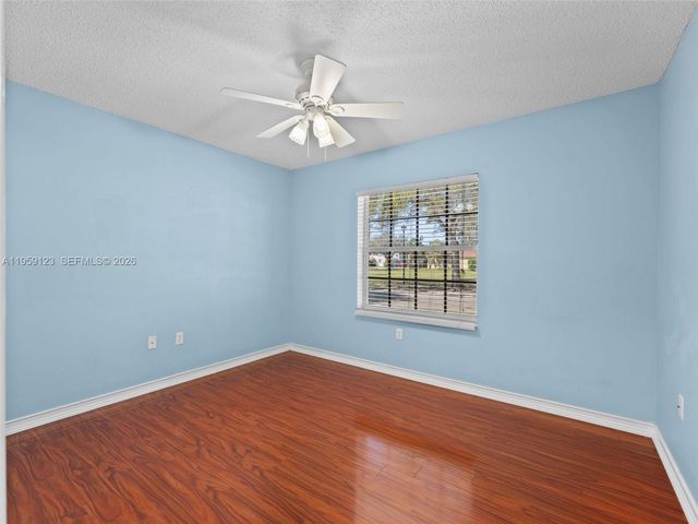 1861 NW 142nd Ter, Pembroke Pines, FL 33028