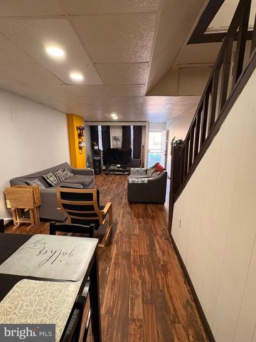 3041 D ST, Philadelphia, PA 19134