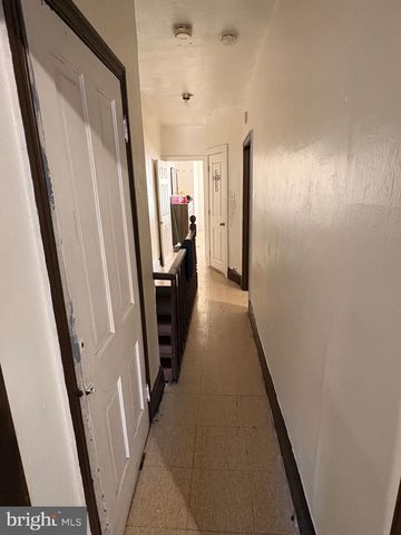 3041 D ST, Philadelphia, PA 19134