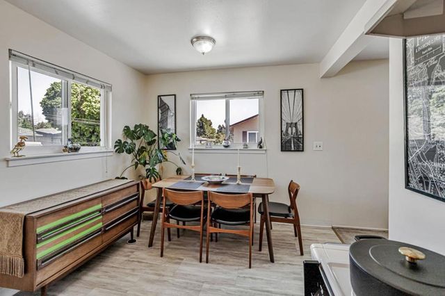 551 Northlake Drive, San Jose, CA 95117