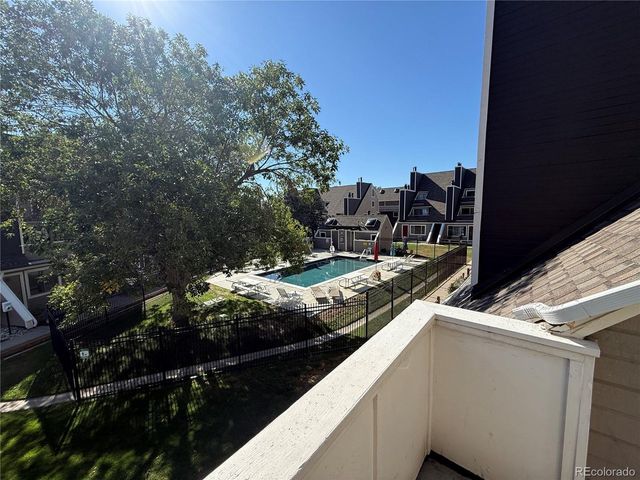 5250 S Huron Way 10-208, Littleton, CO 80120