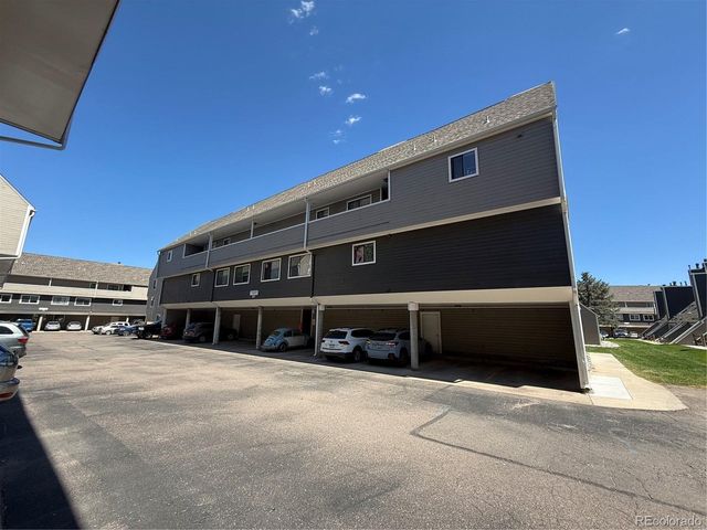 5250 S Huron Way 10-208, Littleton, CO 80120