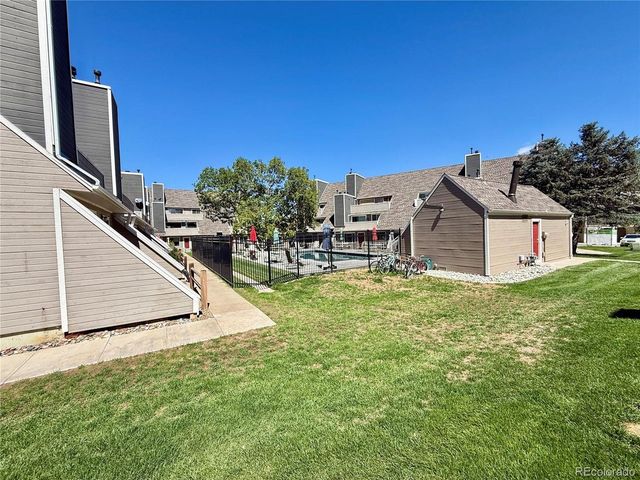 5250 S Huron Way 10-208, Littleton, CO 80120