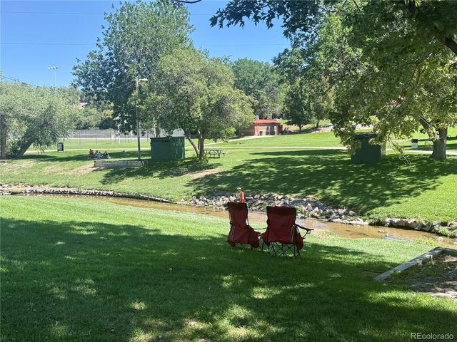 5250 S Huron Way 10-208, Littleton, CO 80120