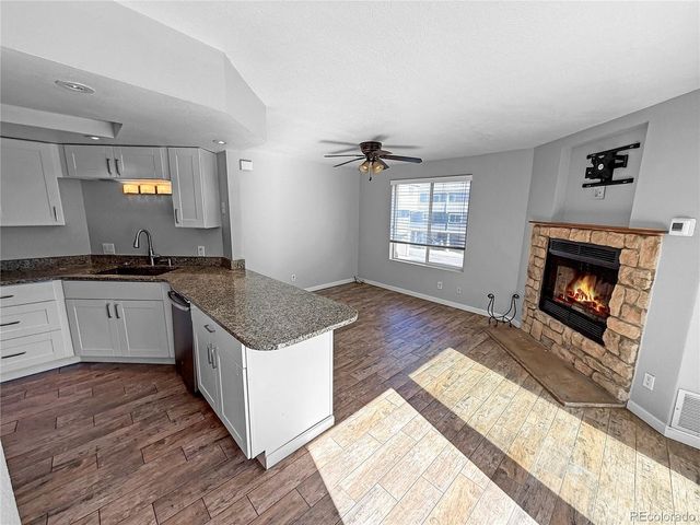 5250 S Huron Way 10-208, Littleton, CO 80120
