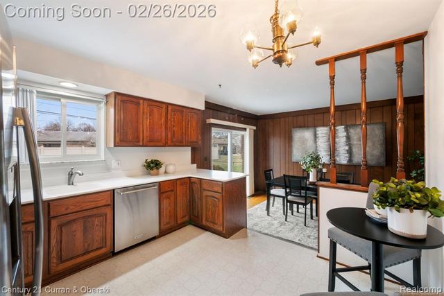 38630 Elsie Street, Livonia, MI 48154