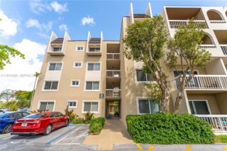 7840 Camino Real P-107, Miami, FL 33143