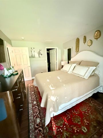 52163 Heatherstone Avenue, Macomb Twp, MI 48042