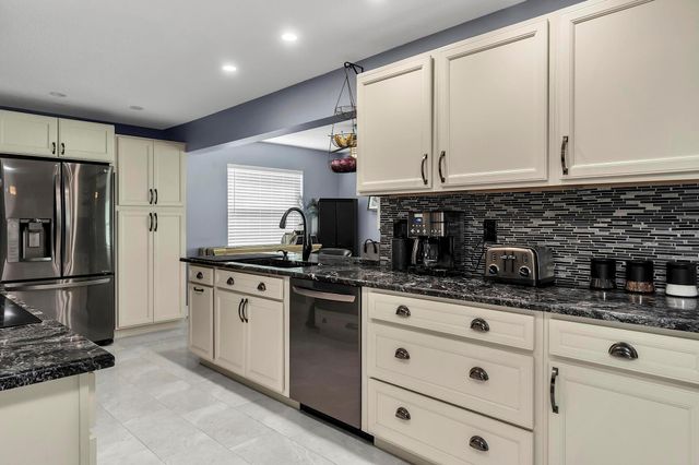 1013 SW 16th Street, Boynton Beach, FL 33426