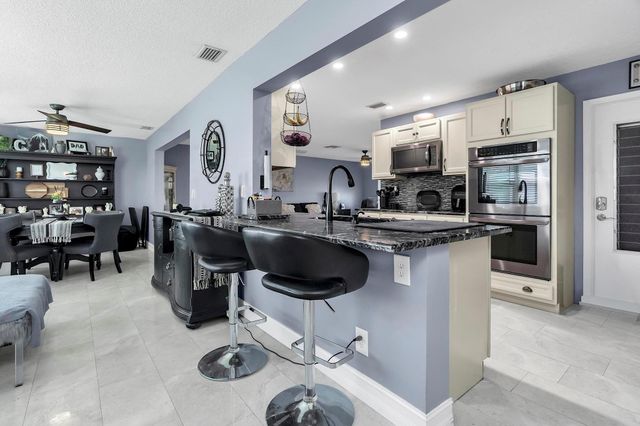 1013 SW 16th Street, Boynton Beach, FL 33426