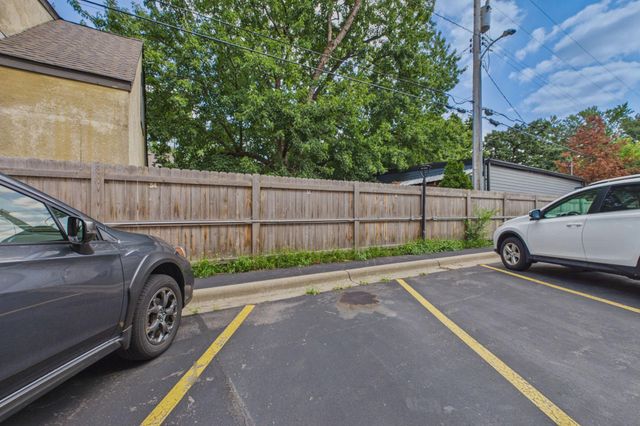 2809 E Minnehaha Parkway 205, Minneapolis, MN 55417