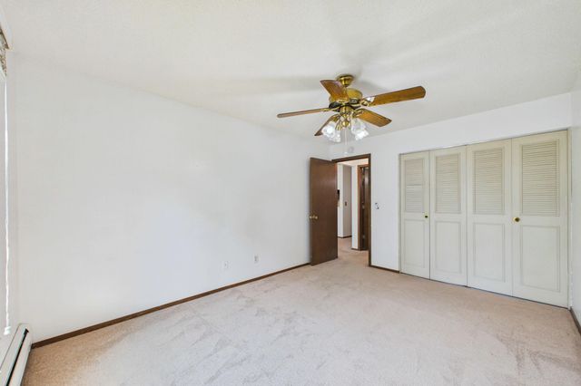 2809 E Minnehaha Parkway 205, Minneapolis, MN 55417