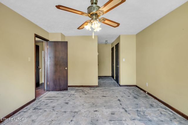 2137 Highview Drive, Morristown, TN 37813