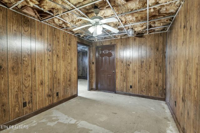 2137 Highview Drive, Morristown, TN 37813