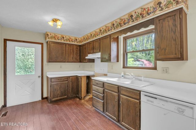 2137 Highview Drive, Morristown, TN 37813