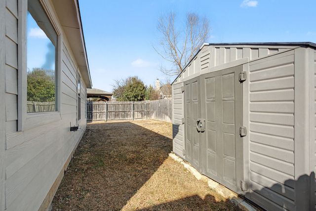 9912 Lamberton Terrace, Fort Worth, TX 76244