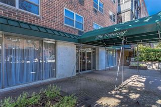 100 Lincoln Avenue 14D, Mineola, NY 11501