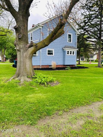 3220 Brown Road, Oregon, OH 43616