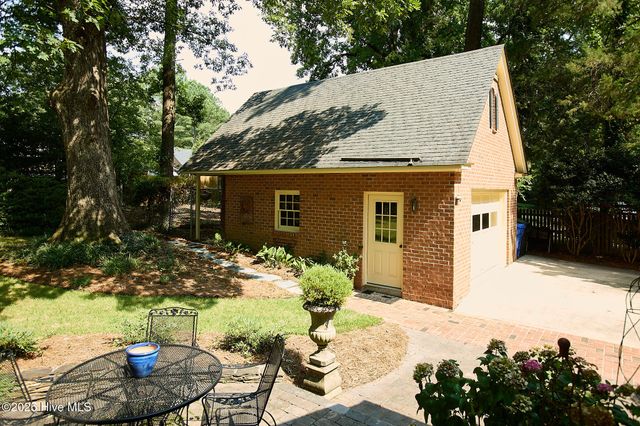 2302 Sulgrave Drive, Wilson, NC 27896