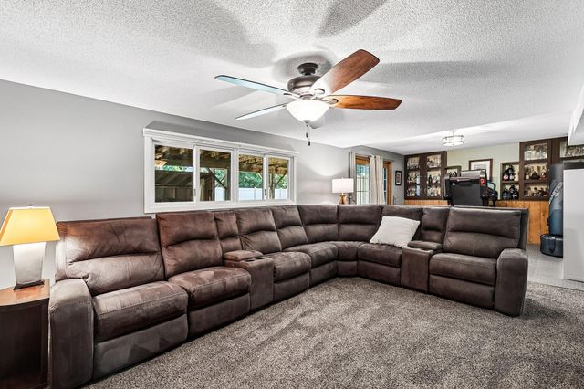 12501 63rd Avenue N, Maple Grove, MN 55369