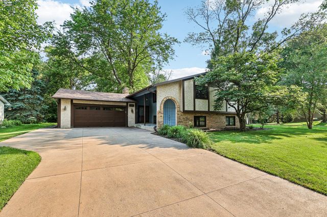 12501 63rd Avenue N, Maple Grove, MN 55369