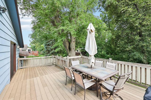 12501 63rd Avenue N, Maple Grove, MN 55369