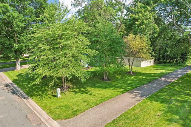 12501 63rd Avenue N, Maple Grove, MN 55369
